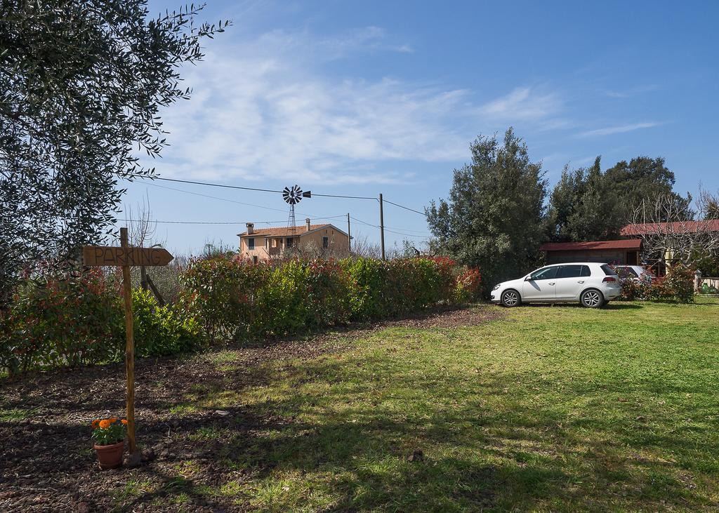 B&B Corte Degli Struzzi ペーシャ・ロマーナ エクステリア 写真